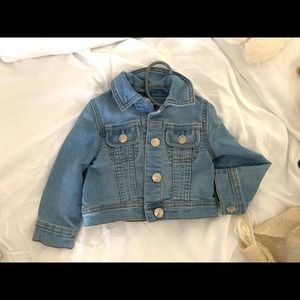 GAP jean jacket - stretchy
